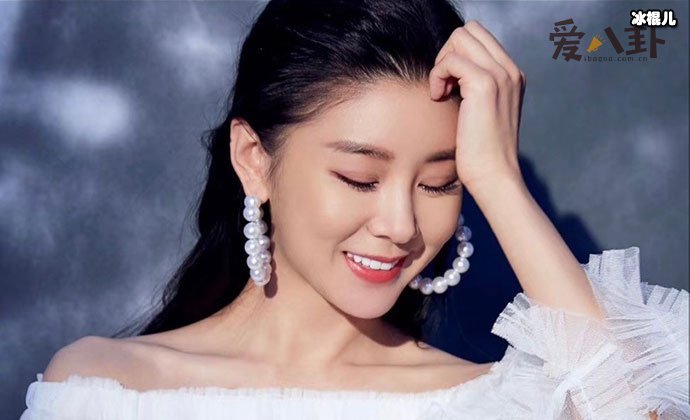 李小萌王雷婚姻状况起底,生下一子后闹离婚?