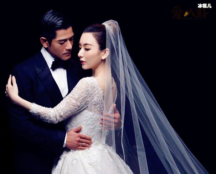 方媛与天王郭富城结婚,父母年纪成网友关注点!