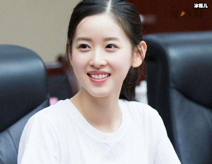 京东老板娘章泽天发文引争议,疑似婚姻生变感叹!