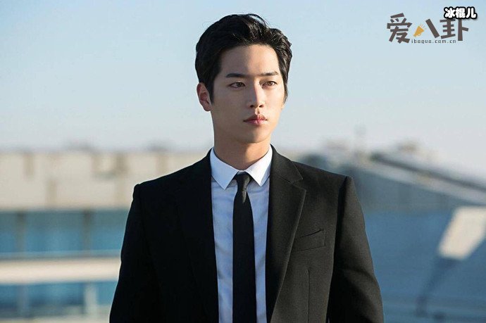 韩星徐康俊不受韩网友待见？为何出道不温不火？