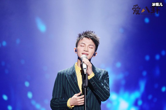 周深签约了哪个公司?蛰伏多年还是不火?