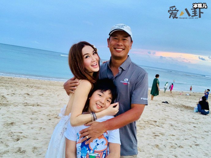 不老女神温碧霞感情现状成迷，离婚复合又离婚？