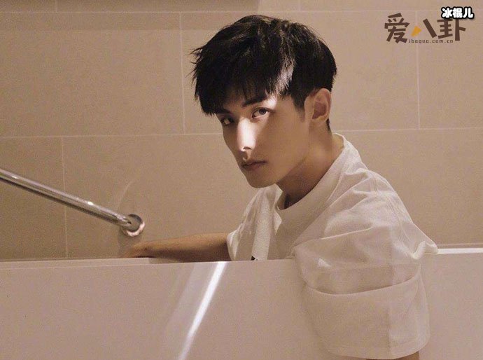 赵弈钦汤梦欣分手原因曝光,被曝是导演于正插手!