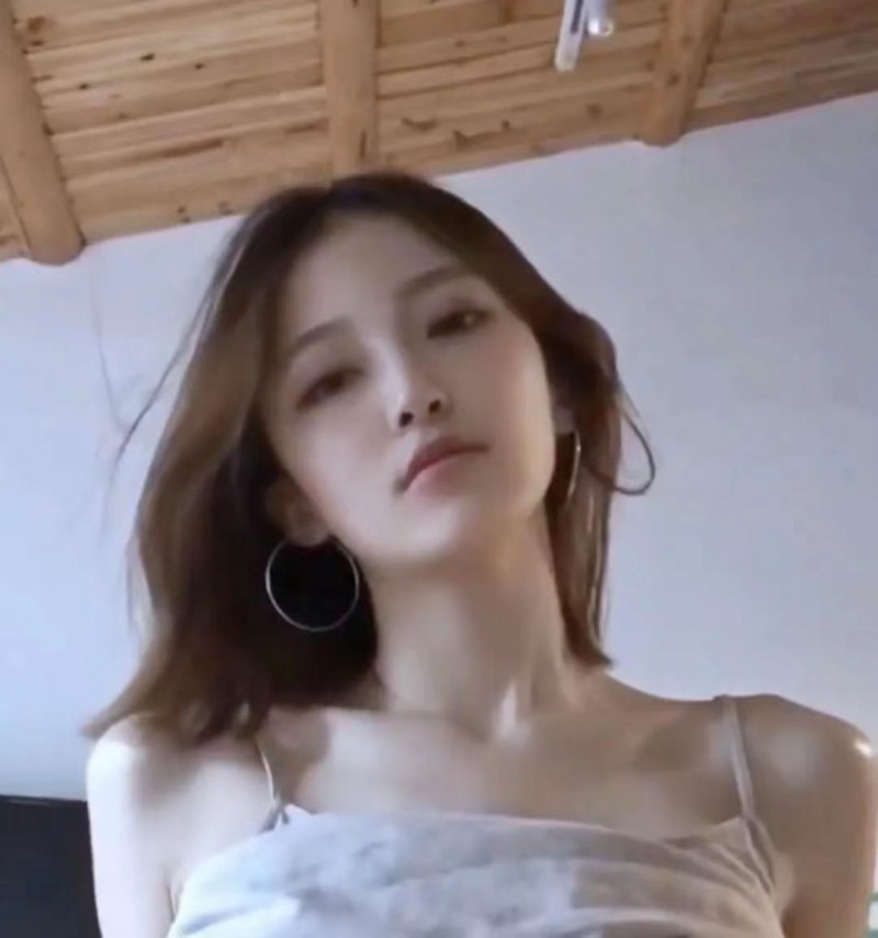 上海师范大学谢普影视艺术学院陈祎什么瓜？ 真的很白！