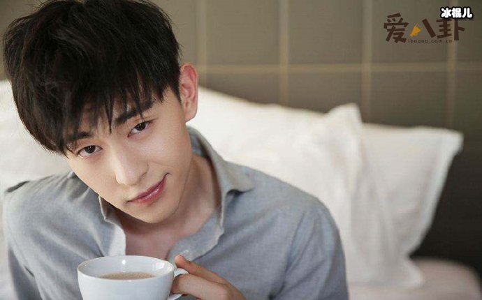 邓伦出道过往起底,被导演打遭剧组人员欺负!