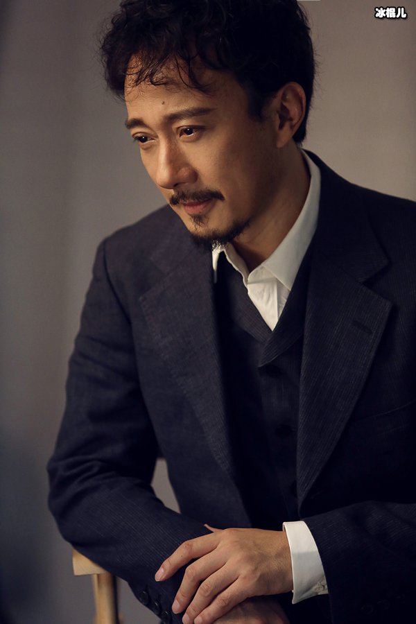 赵立新发文被疑精日因 被网友起底早就是瑞典籍