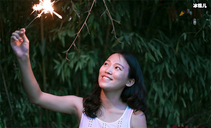 郁欢遭华晨宇起诉?翻唱《烟火里的尘埃》被指侵权?