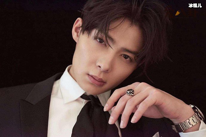 胡冰卿为撇清关系爆曝张铭恩黑料,自称没有插足!