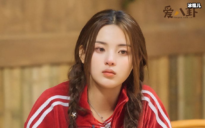 沈腾发文嘲笑杨超越,居然是因为杨超越这番举动!