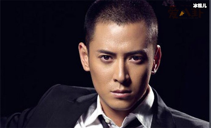 韩栋隐婚妻子是经纪人？ 李想资料曝光！