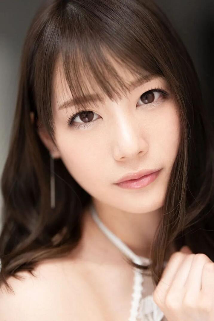 铃村あいり(铃村爱里)：我已经没有男友十年了！