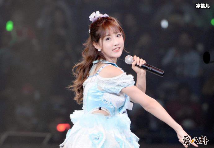 李艺彤黄婷婷关系揭秘,这句话暴露了二人居然是这样的关系!