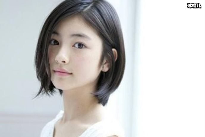 “圆脸”美少女盘点,她穿上JK成为第一!