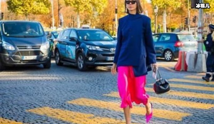 时髦感很古板吗?平时随意穿搭搭不出时髦感?