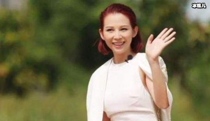 蔡少芬回归家庭重心!坐月子的他更加母爱泛滥了