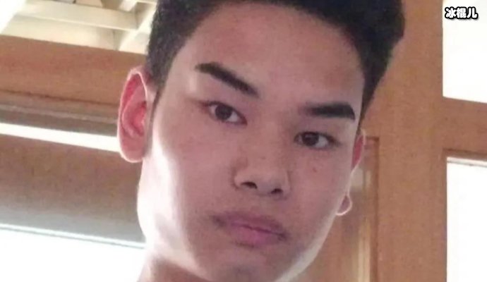 遭丈夫抛弃事业尽毁,如今独自带女靠直播赚钱生活!