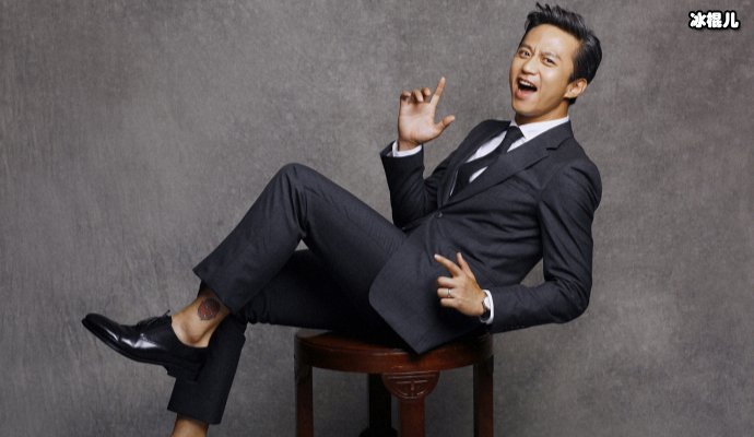 邓超发微博没想到暴露家庭地位,网友调侃不留颜面!