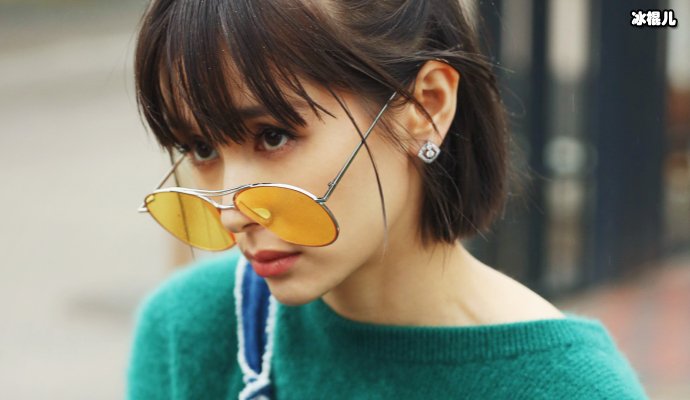 小个子怎么穿才显高?明星王子文教你这样搭秒变大长腿!