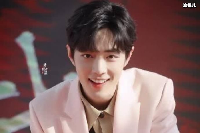 前流量王子肖战,现身三亚参加节目录制!