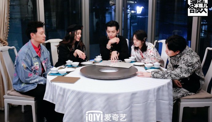 综艺《潮流合伙人》收官，嘉宾舍不得流泪赵今麦暖心安慰！