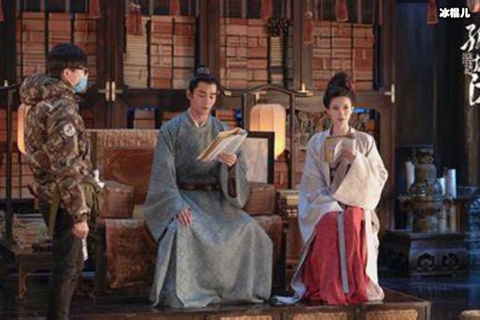 《清平乐》知否》均以北宋作为背景,江疏影赵丽颖嫁衣却红绿不一!