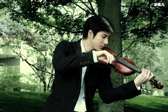 30岁小伙与51岁阿姨牵手，网友：婚恋节目已变味！