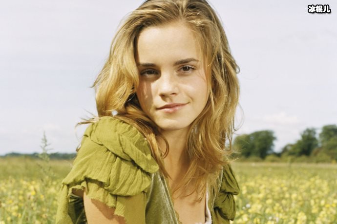 艾玛·沃特森意大利度假,与男友感情稳定年到30依旧少女!