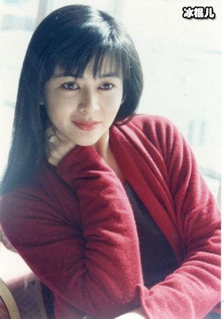 57岁关之琳近照曝光,身材发福风韵不如当年