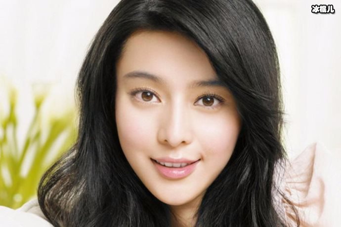 范冰冰发布创意专辑,一人分饰七角组成女团海报充满科技感