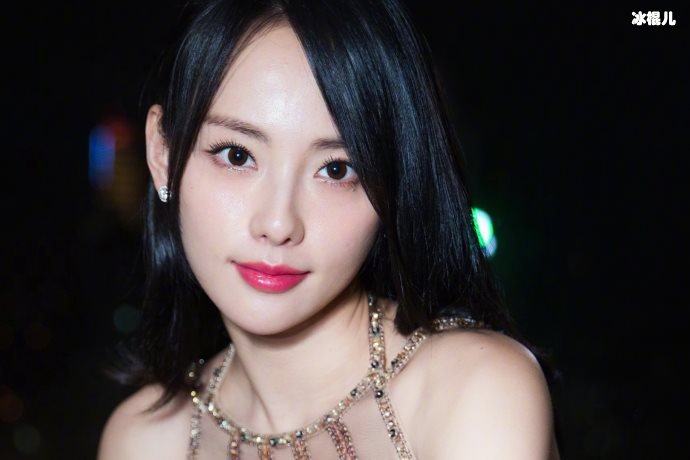 大尴尬事件，极限男团直播间卖货故意忽略张嘉倪？