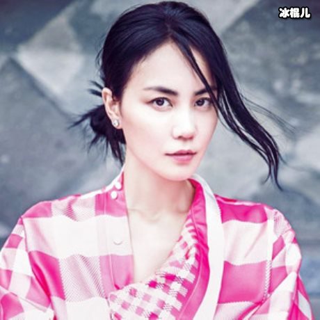 各路明星都来参加线上演唱会,王菲在其中这歌声只应天上有