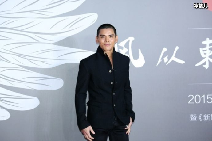 向华强区别对待两个儿子:用5亿支持向佐,对向佑不关心