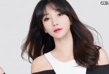 柳岩化美妆在庭院和侄女爱宠玩耍，一身碎花裙尽显少女气息-捕鱼中文站