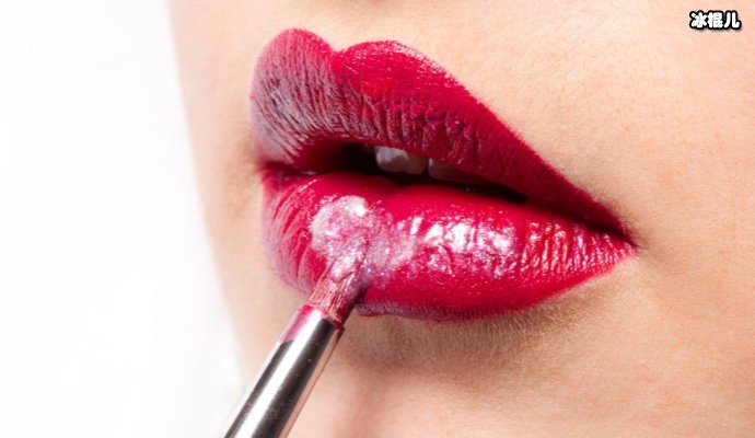 学会这几款唇妆画法,做美唇女神