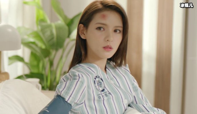 《韫色过浓》电视上映，男医生女明星甜蜜爱情