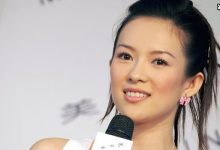 章子怡带娃逛街双手忍不住要撑肚子,又怀孕了还是没恢复好呢?-捕鱼中文站