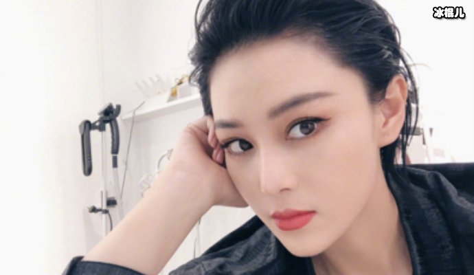 张馨予婚姻美满范冰冰复出无望,同为李晨前女友为何差距如此大