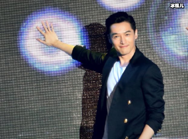 金鸡奖现场胡歌素质超高,以往小细节更让人佩服