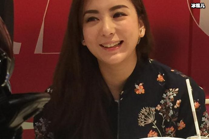 天王嫂方媛晒视频,声音甜美似少女360度无死角