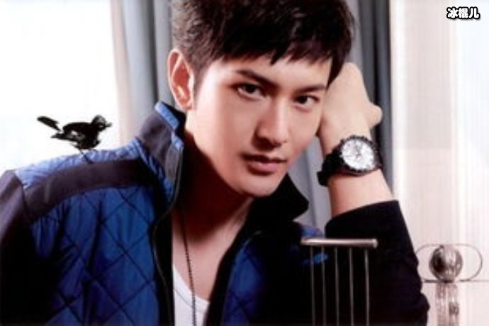 黄晓明减肥遭阻碍,妻子杨颖亲自下厨做饭破戒疯狂输入晒美食