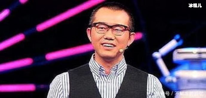 涂磊和网友们分享女儿的日常生活,小姑娘活泼可爱惹人喜爱