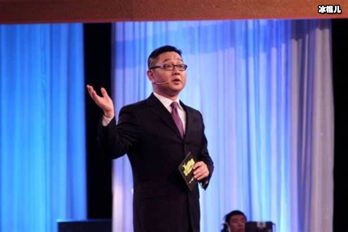 张绍刚发视频动态了内容却让人哭笑不得,叮嘱学生勿忘毕业典礼