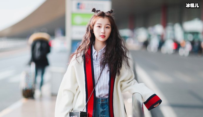 虞书欣火出海外,在外网人气依旧,网友:C位出道吧姐姐
