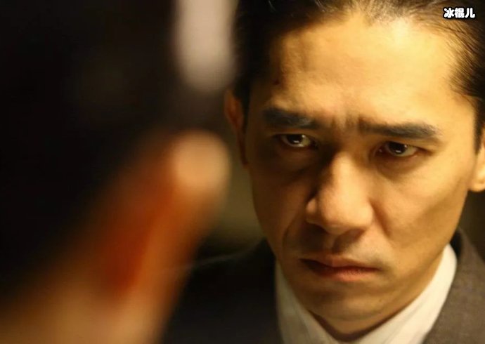 梁朝伟最爱张曼玉最后却娶了刘嘉玲,最阴暗的时刻看清一切