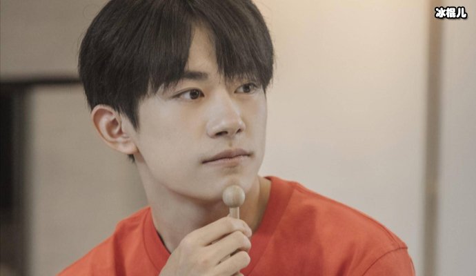 同是湖南台新综艺,为何《朋听》和《笑看》口碑差距那么大?