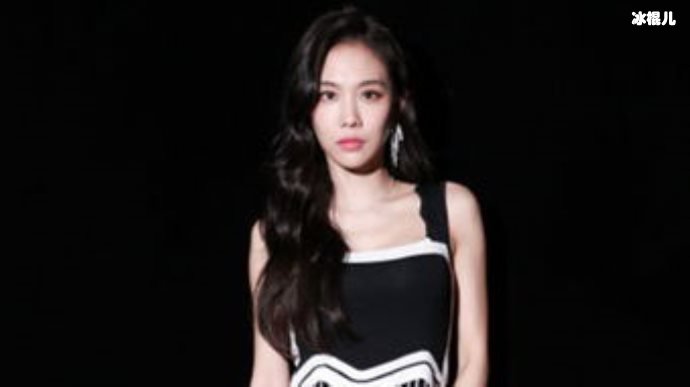 众姐姐参加晚会卖力凹造型真心机,王霏霏默认孟佳即将复活