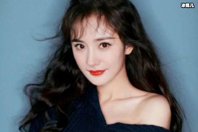 网友偶遇杨幂旗下艺人,一天片酬仅1000元自备椅子请不起助理