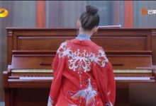 终于见到了钢琴家的手,朗朗吉娜双手上保险平常的锅碗不能碰-捕鱼中文站