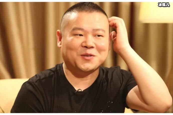 郑敏晒岳云鹏健身房减肥照,谁注意健身教练是谁