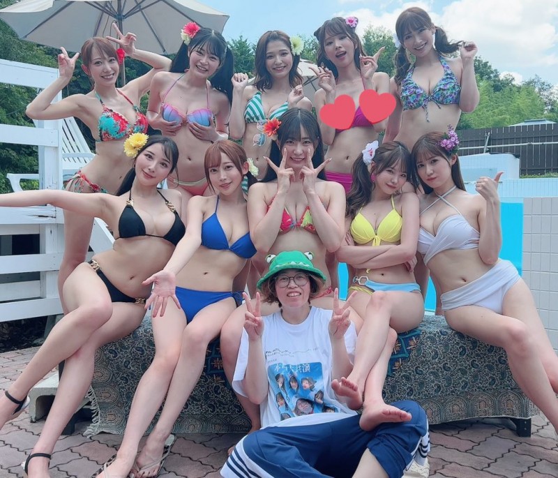 终于上工了!七濑アリス(七濑爱丽丝,Nanase-Arisu)直接拿到三家的专属合约!